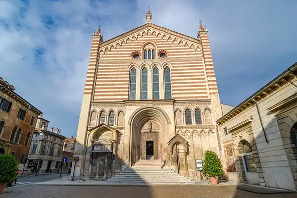 Iglesia de San Fermo Maggiore en Verona